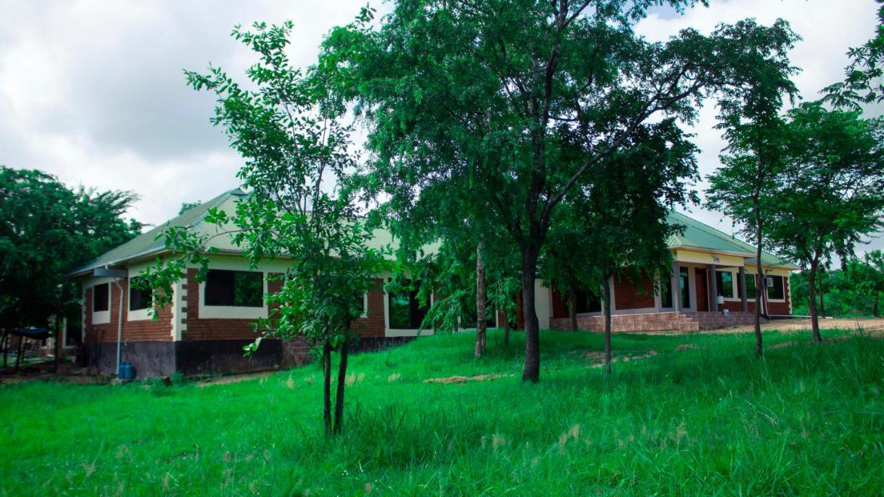 Mantis Lodge & Camping Site Morogoro Ngoại thất bức ảnh