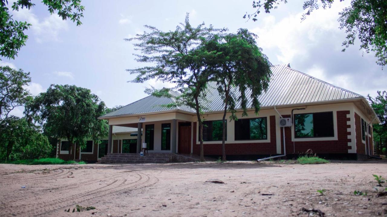Mantis Lodge & Camping Site Morogoro Ngoại thất bức ảnh