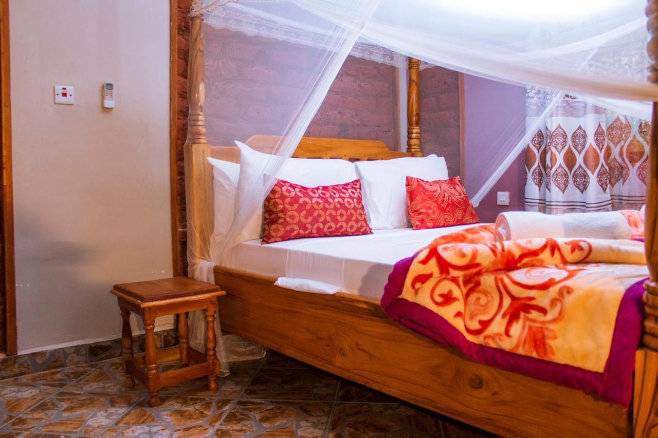 Mantis Lodge & Camping Site Morogoro Ngoại thất bức ảnh